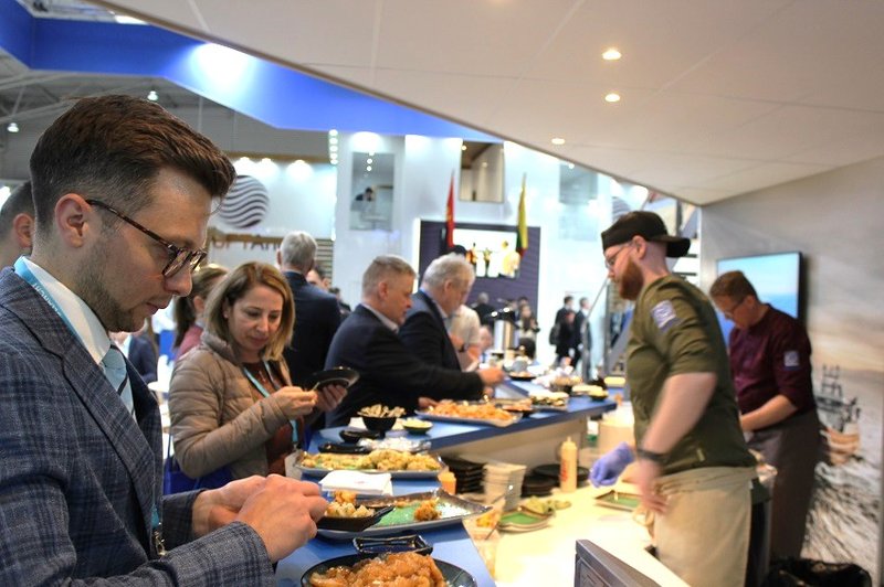Bás Samherja og Ice Fresh Seafood á sjávarútvegssýningunni í Barcelona er á pari við bestu veitingastaði.