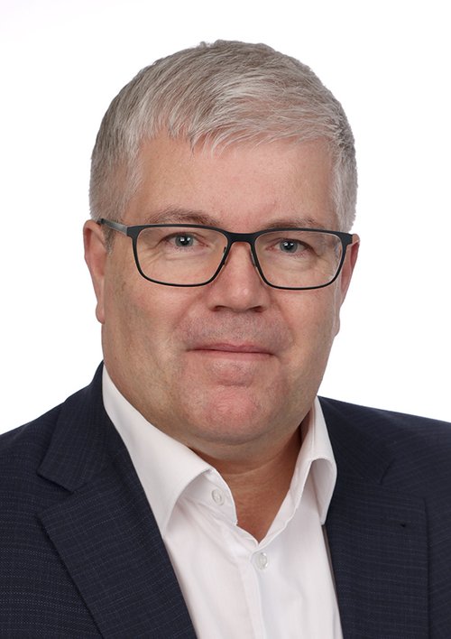 Pétur Ólafsson hafnarstjóri.
