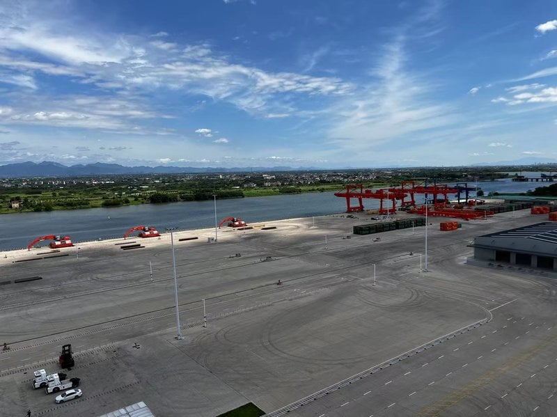 Umfang vöruflutnings við Quzhou-höfn hefur fjórfaldast á síðustu fimm árum.