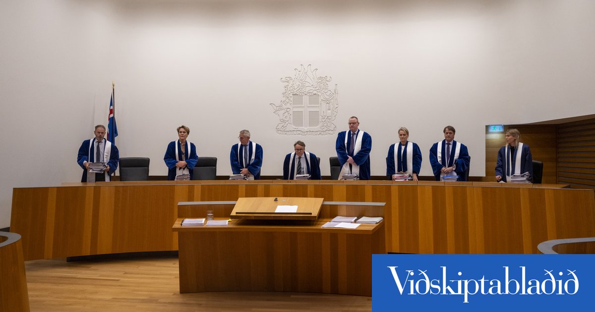 Íslandsbanki sýknaður að hluta