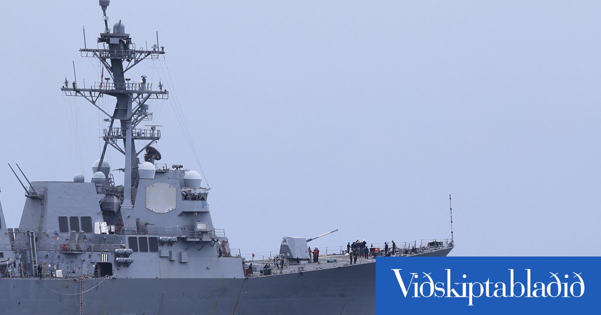 Bandaríkjaher eflir mátt sinn við strendur Venesúela