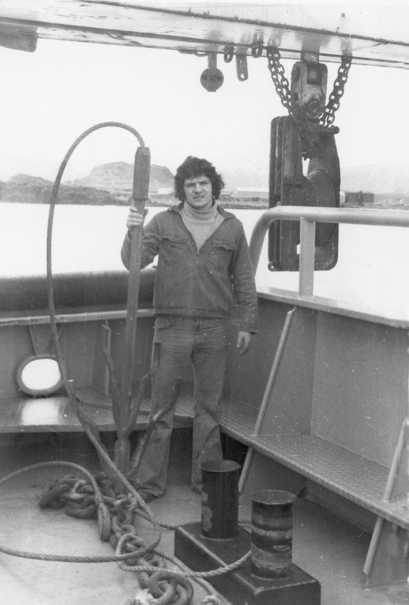 Halldór Nellett við togvíraklippurnar um borð í varðskipinu Baldri. Mynd/Jón Páll Ásgeirsson