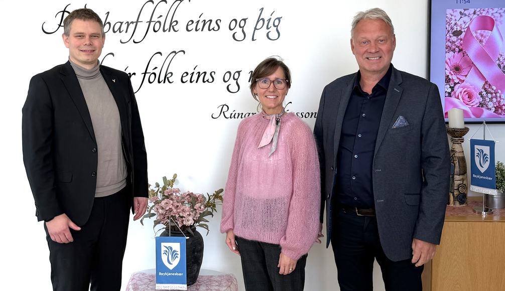 Kaup­félag Suður­nesja kaupir Nes­velli af Reykja­nes­bæ