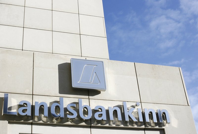 Landsbankinn.